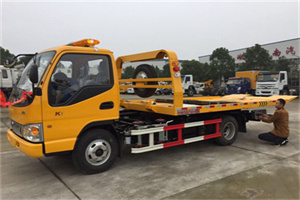 海盐哪里有拖车服务