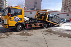 海盐救援拖车费用怎么算